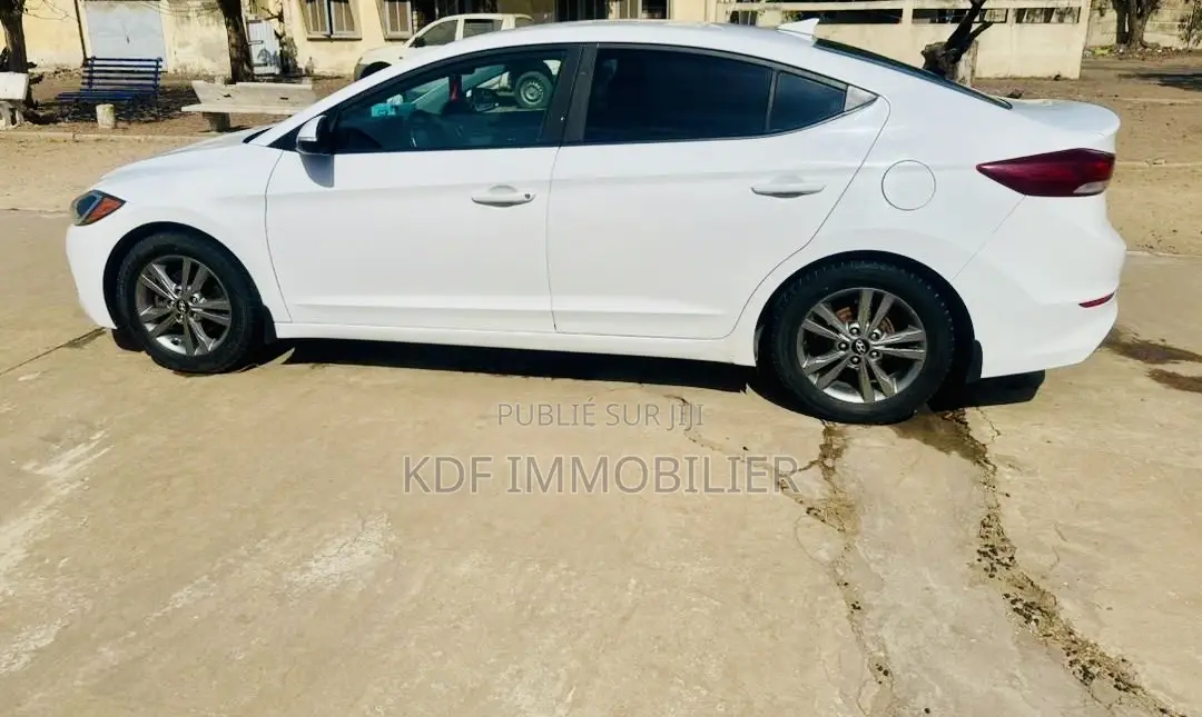 Hyundai Elantra ECO 2018 Blanc