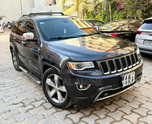 Jeep Grand Cherokee Overland 4dr SUV 4WD (3.6L 6cyl 8A) 2015 Noir