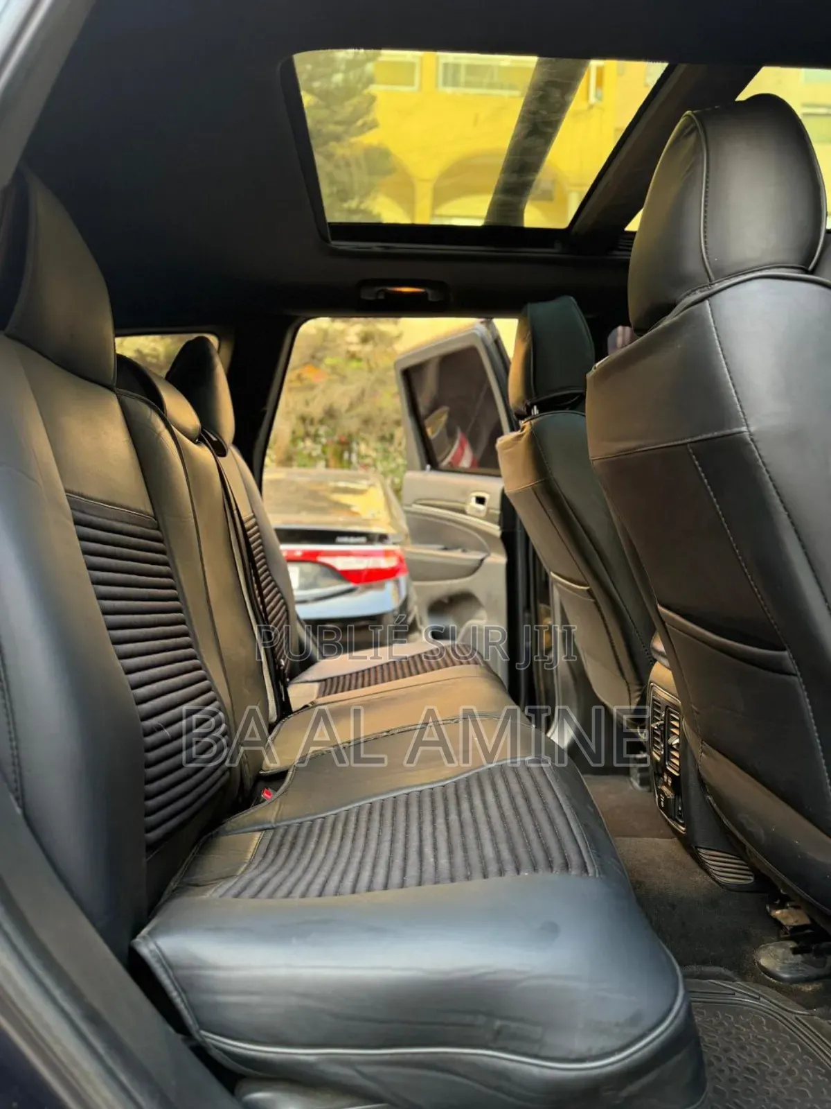 Jeep Grand Cherokee Overland 4dr SUV 4WD (3.6L 6cyl 8A) 2015 Noir