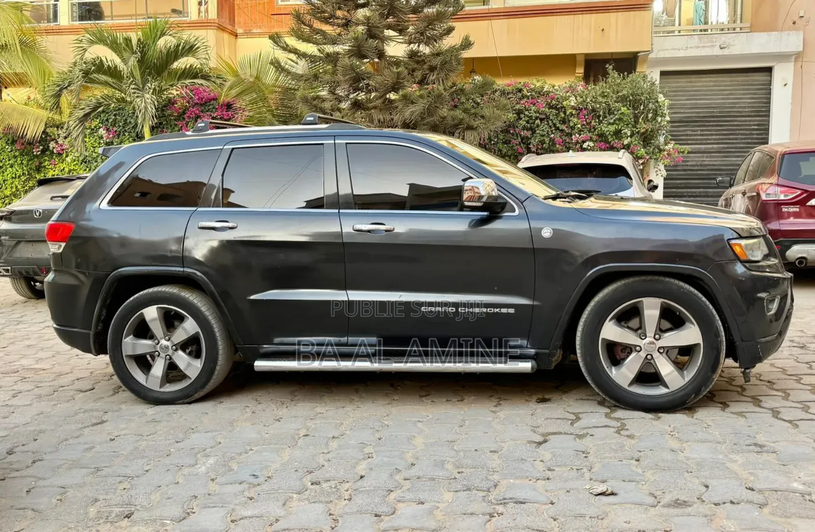 Jeep Grand Cherokee Overland 4dr SUV 4WD (3.6L 6cyl 8A) 2015 Noir