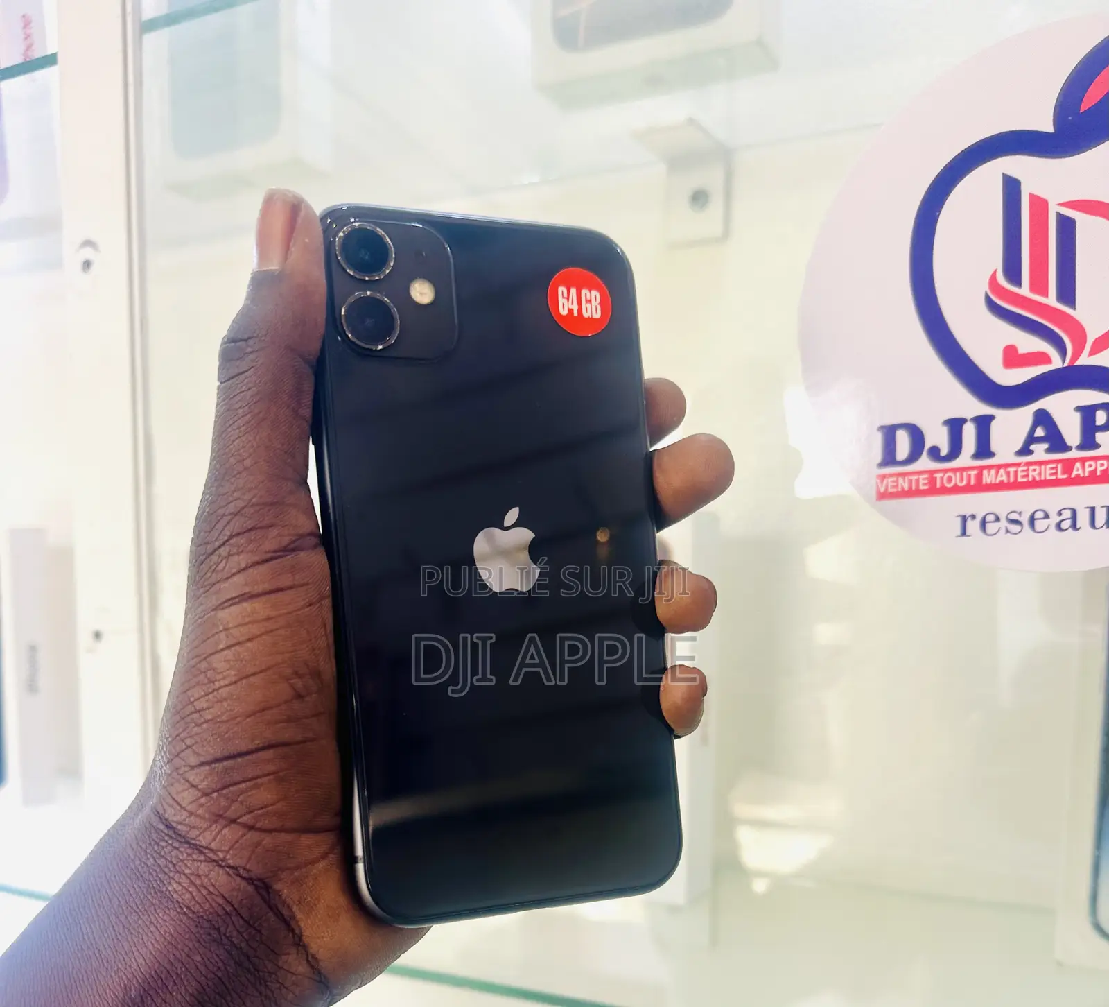 Apple iPhone 11 64 GB Noir