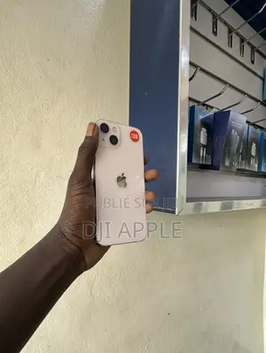Nouveau Apple iPhone 13 128 GB Or rose