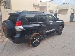 Toyota Land Cruiser Prado 2010 Noir