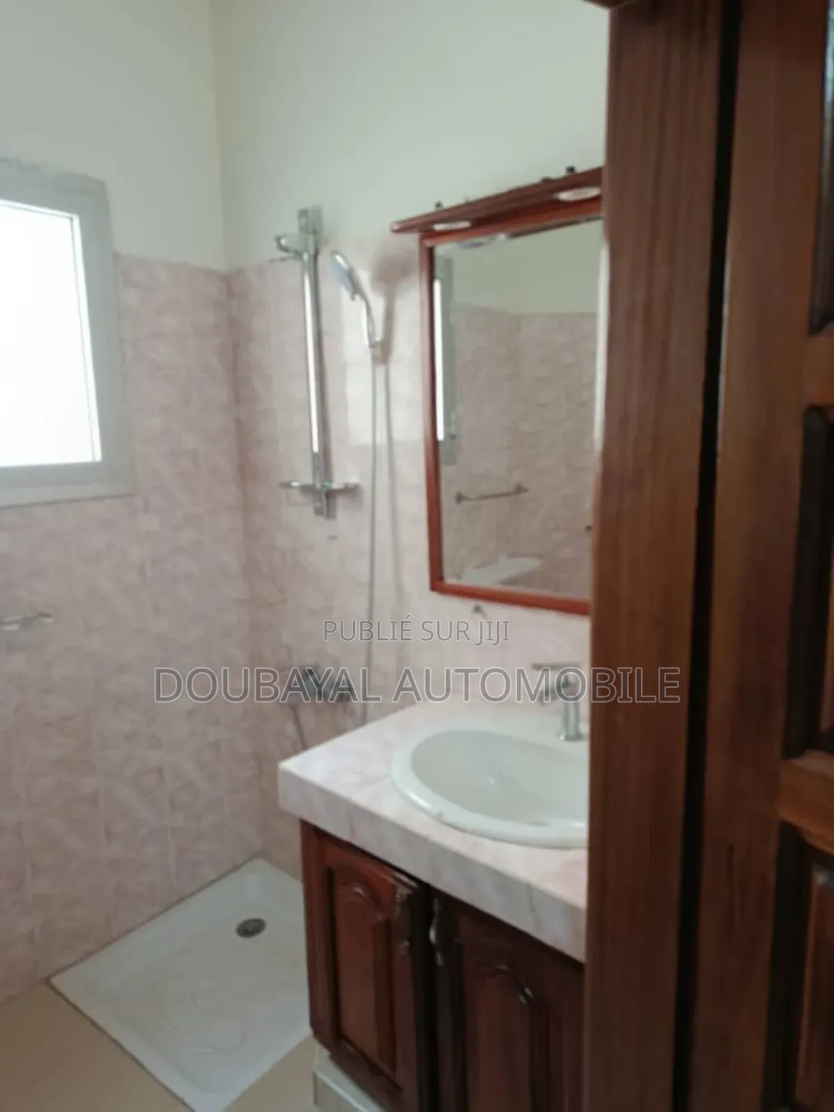 Furnished 3chbre Villa dans Mbour Saly, Thiès Sud à Vendre