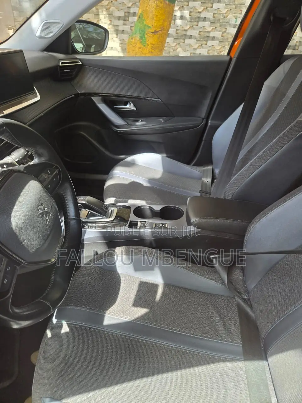 Peugeot 2008 2020 Orange