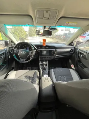 Toyota Auris 2016 Blanc