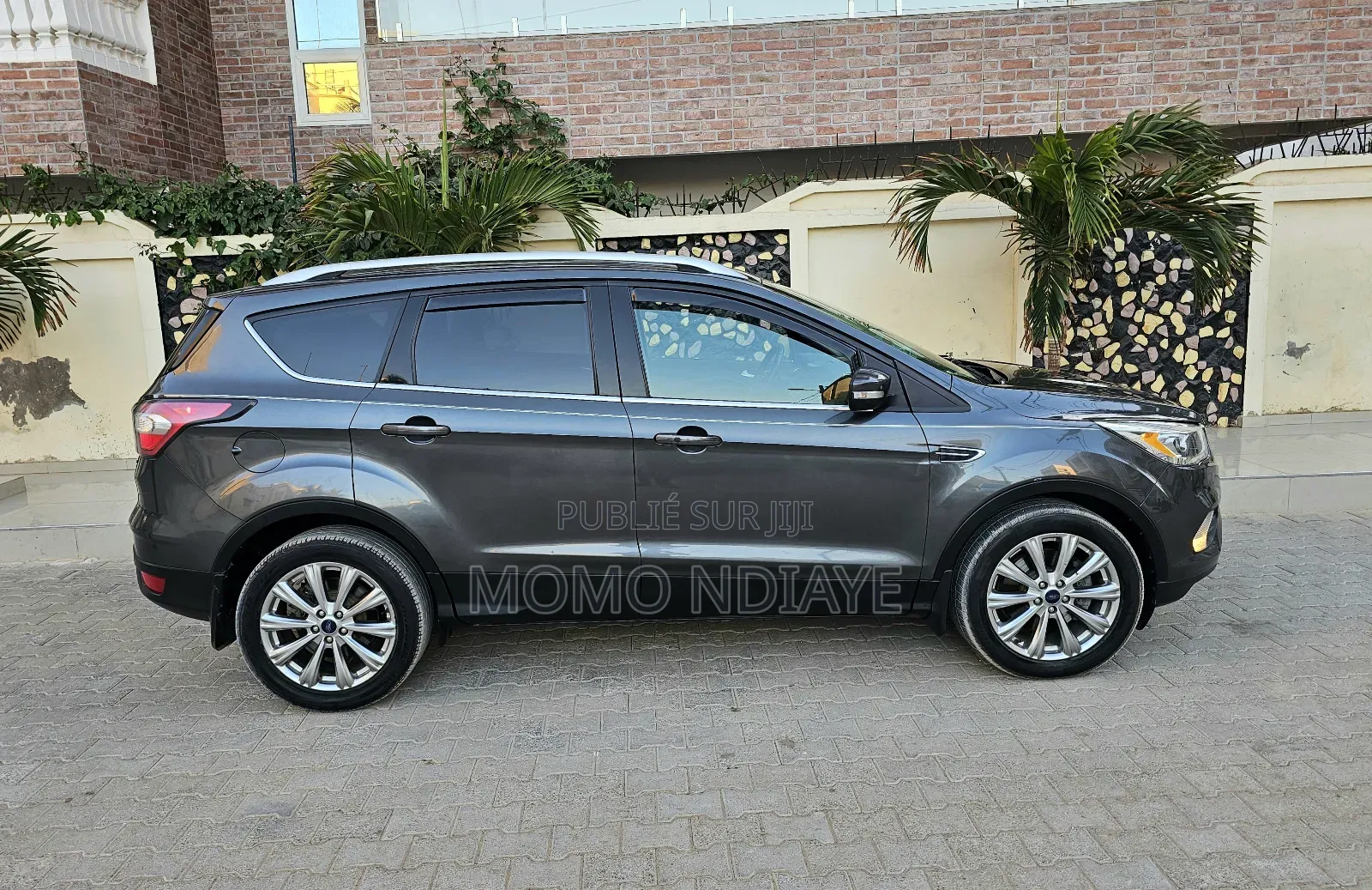 Ford Escape 2017 Gris