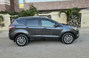 Ford Escape 2017 Gris