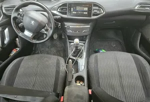 Peugeot 308 2017 Noir