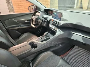 Peugeot Sum 2017 Gris