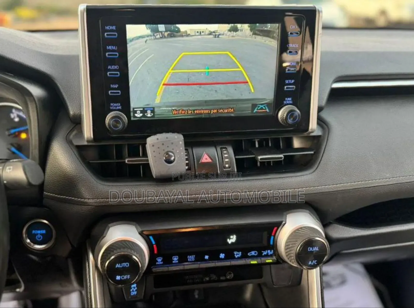 Toyota RAV4 2021 Gris