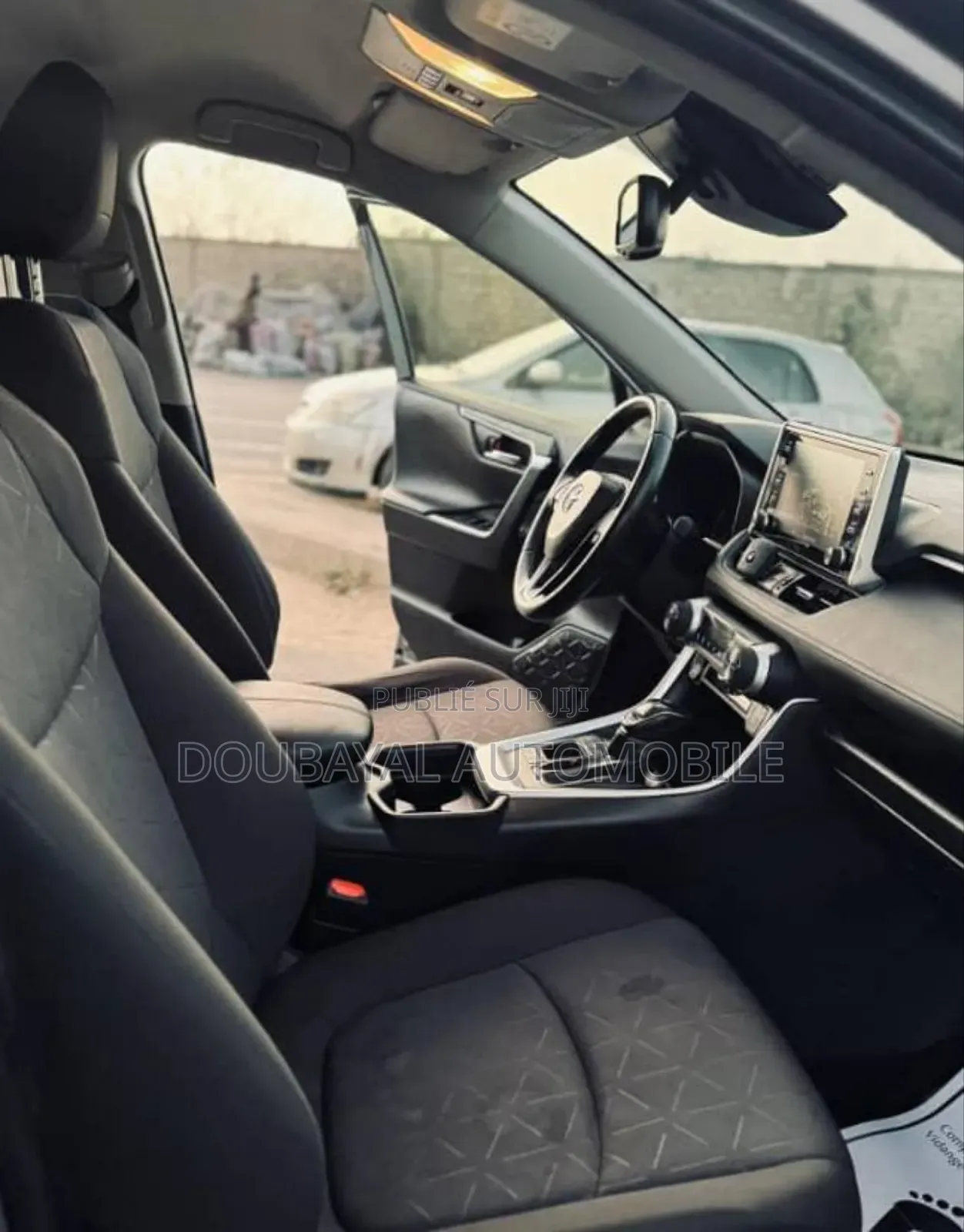 Toyota RAV4 2021 Gris