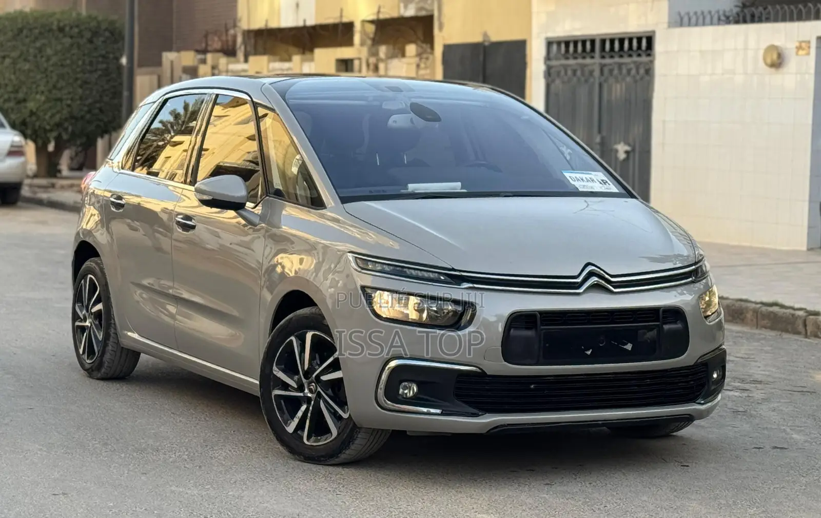 Citroen C4 2018 Gris