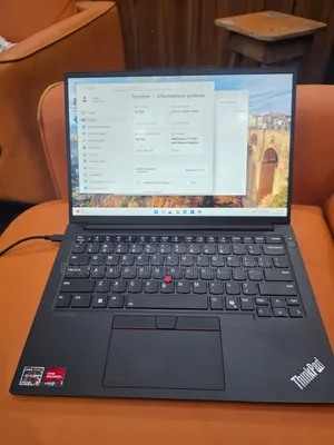 Nouveau Lenovo Thinkpad E15 16GB AMD Ryzen 5 SSD 512GB