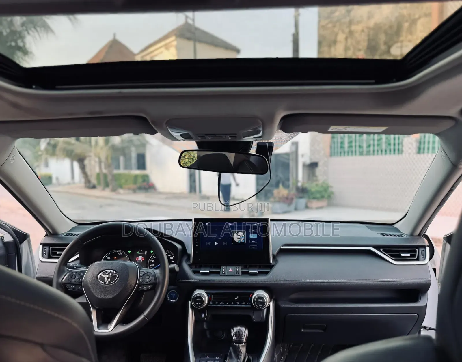 Toyota RAV4 2022 Noir