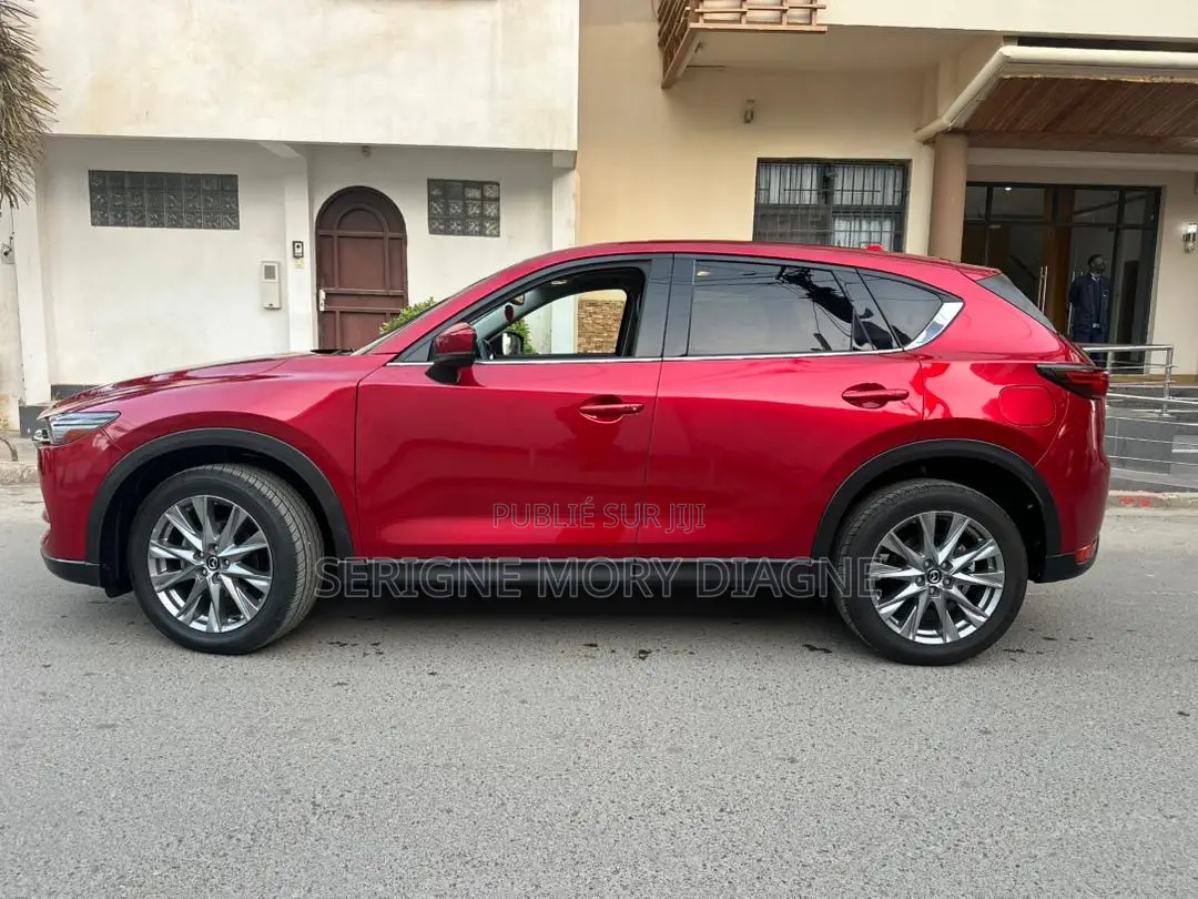 Mazda AZ 2021 Rouge