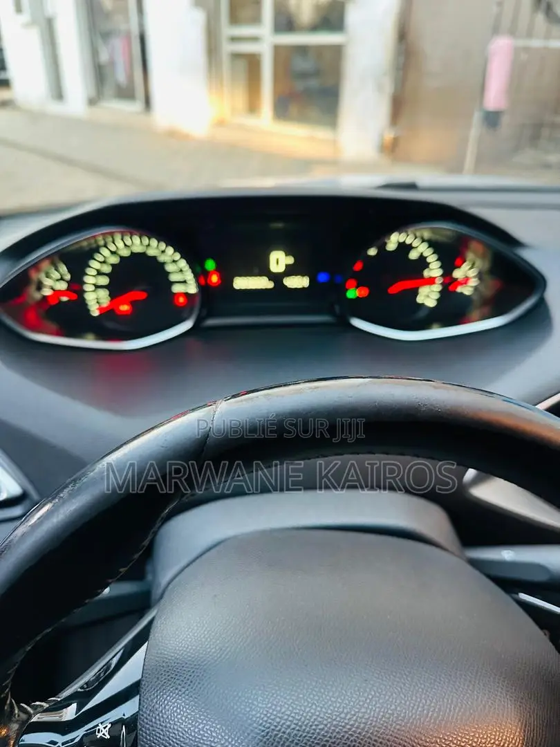 Peugeot 308 2019 Blanc