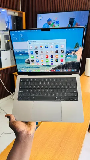 Nouveau Apple MacBook Pro 2021 M1 16GB Apple M1 SSD 1T