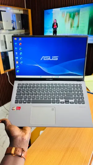 Nouveau Asus VivoBook 15 X540NA 8GB AMD Ryzen 3 SSD 256GB
