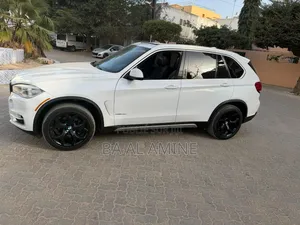 BMW X5 xDrive35i AWD 2018 Blanc