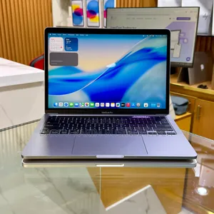 Nouveau Ordinateur portable Apple MacBook Pro 2020 16GB Apple M1 SSD 1T