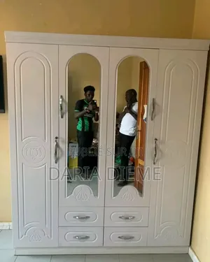 Armoire 4 Battant