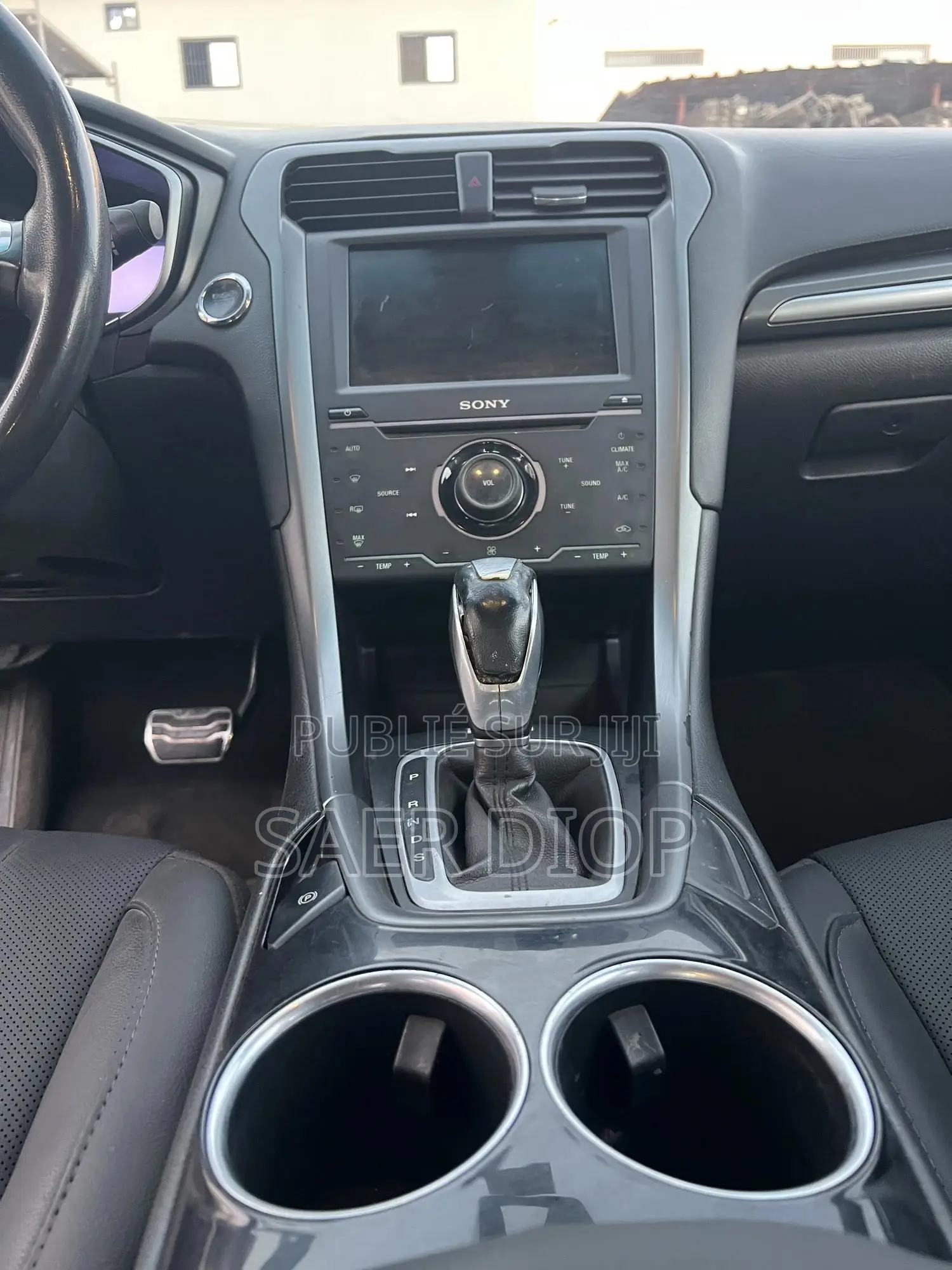 Ford Fusion Titanium 4dr Sedan AWD w/EcoBoost (2.0L 4cyl Turbo 6A) 2014