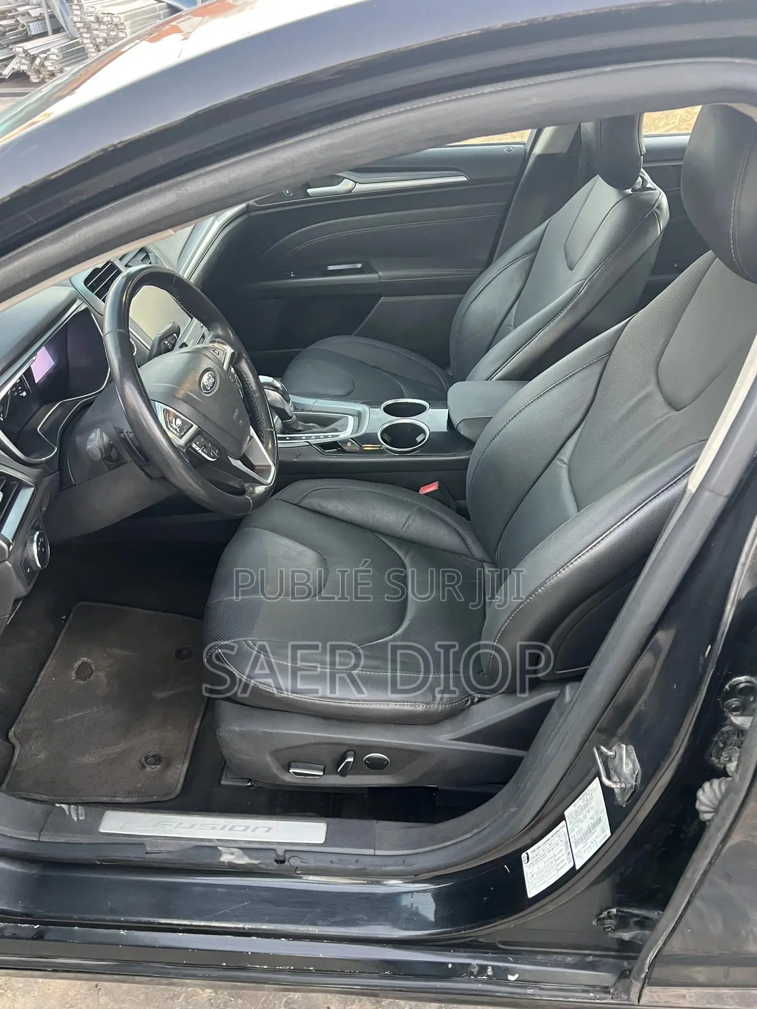 Ford Fusion Titanium 4dr Sedan AWD w/EcoBoost (2.0L 4cyl Turbo 6A) 2014