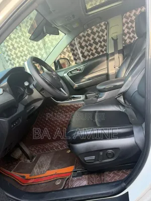 Toyota RAV4 XLE Premium 2021 Blanc