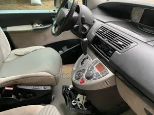 Peugeot 807 2011 Gris