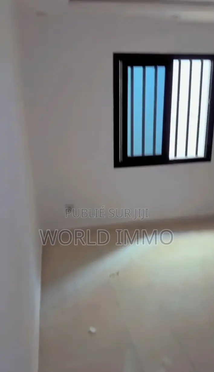 1chbre Mini-plat dans Le Coin, Almadies à Louer