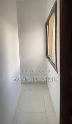 2chbre Appartement dans Socabeg, Almadies à Louer