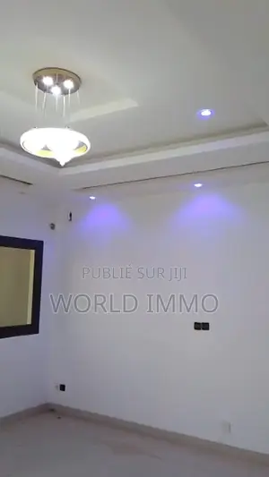 1chbre Studio dans Joli, Almadies à Louer