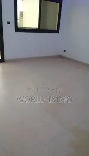 1chbre Studio dans Joli, Almadies à Louer