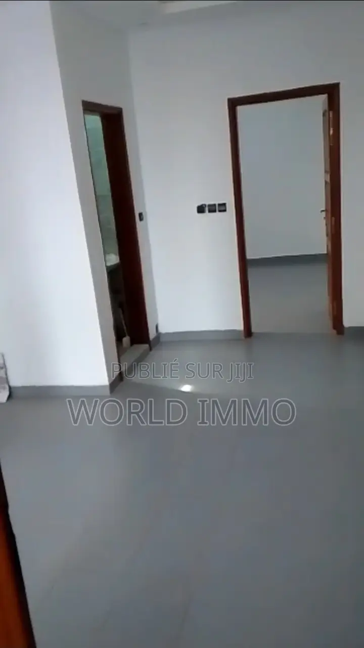 1chbre Studio dans Joli, Almadies à Louer