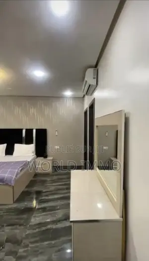 Furnished 2chbre Appartement dans Cool, Yoff à Vendre