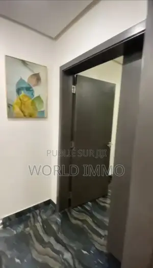 Furnished 2chbre Appartement dans Cool, Yoff à Vendre