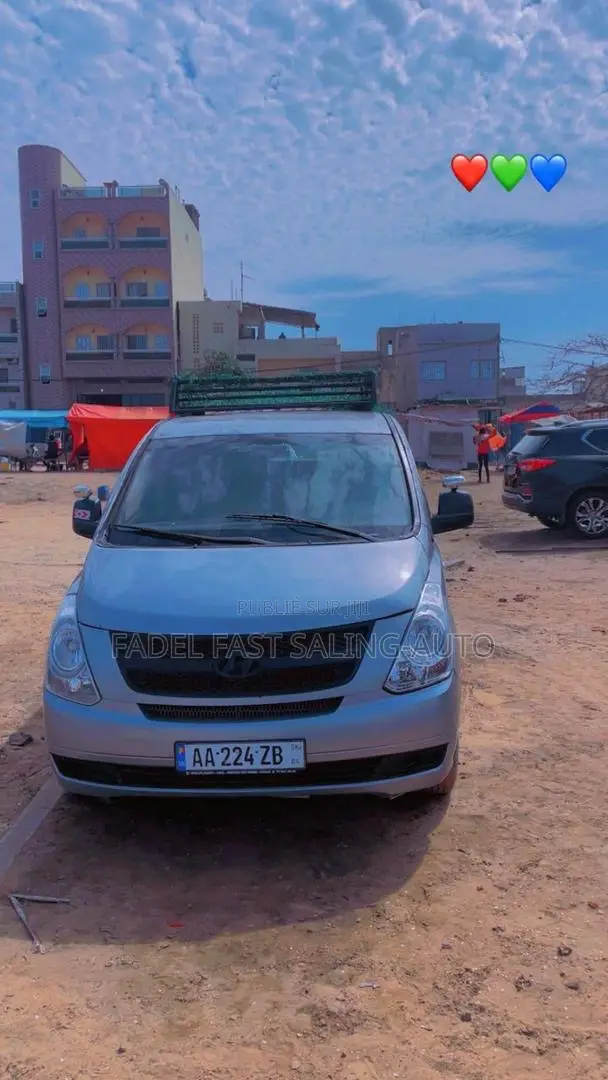 Hyundai Starex 2016 Gris