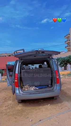 Hyundai Starex 2016 Gris