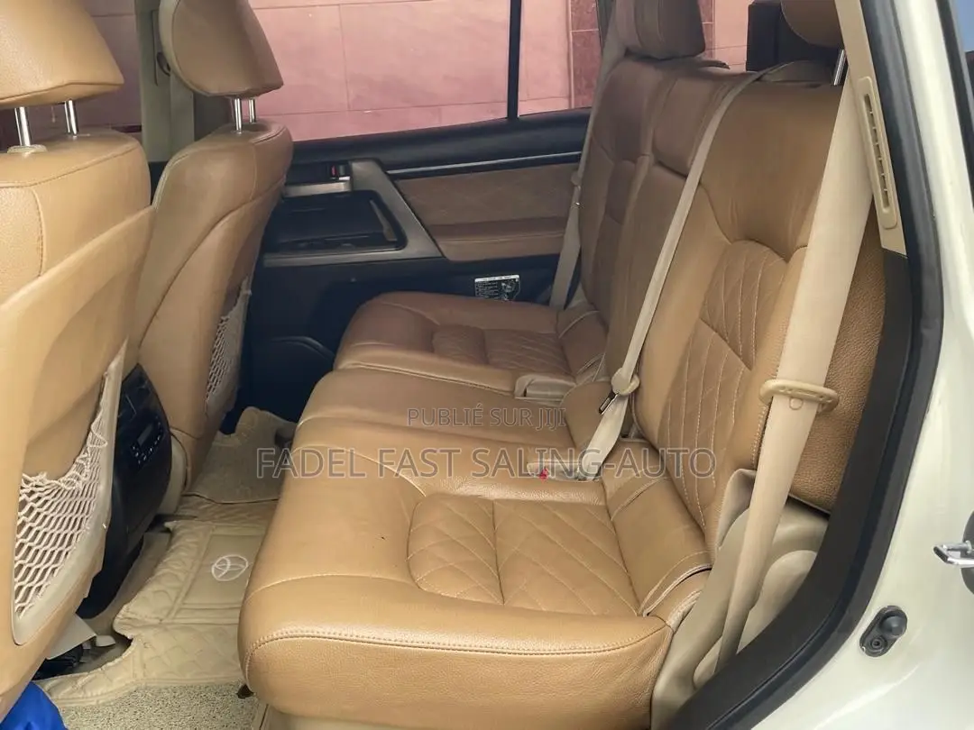 Toyota Land Cruiser Prado 2010 Noir