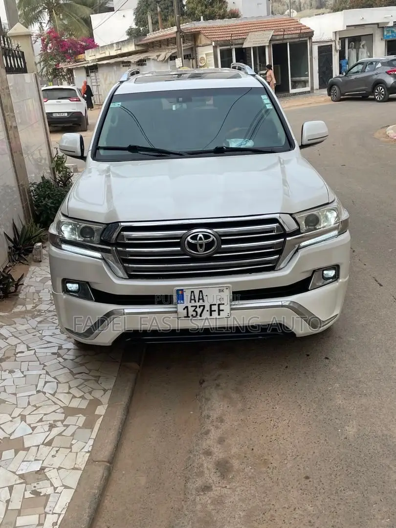 Toyota Land Cruiser Prado 2010 Noir