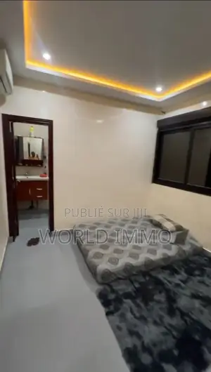 1chbre Mini-plat dans Star, Almadies à Louer