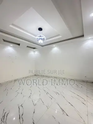 3chbre Appartement dans Vif, Yoff à Louer