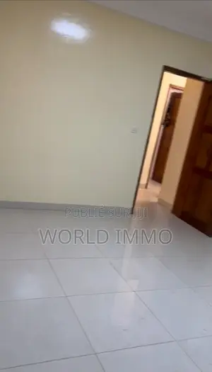 3chbre Appartement dans Lappart, Ngor à Louer