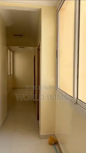 3chbre Appartement dans Lappart, Ngor à Louer