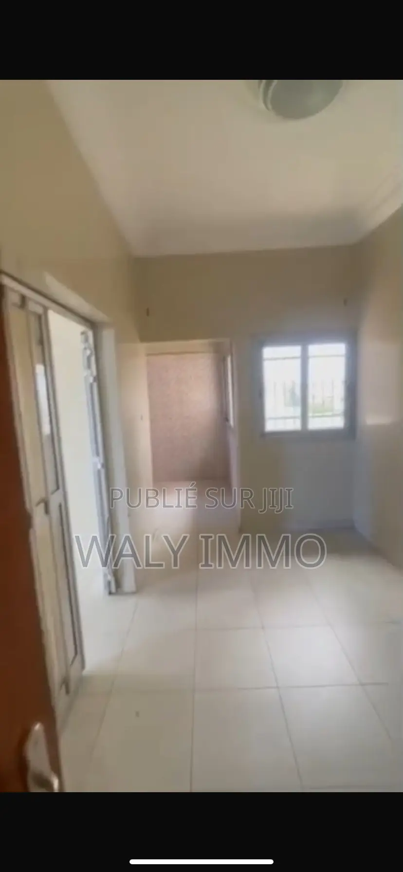 3chbre Appartement dans Appartement, Thiès Sud à Louer