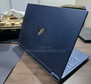 Nouveau Ordinateur portable HP Victus 15 16GB Intel Core i5 SSD 512GB