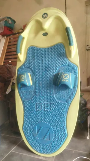 Planche De Sports Nautiques Polyvalente