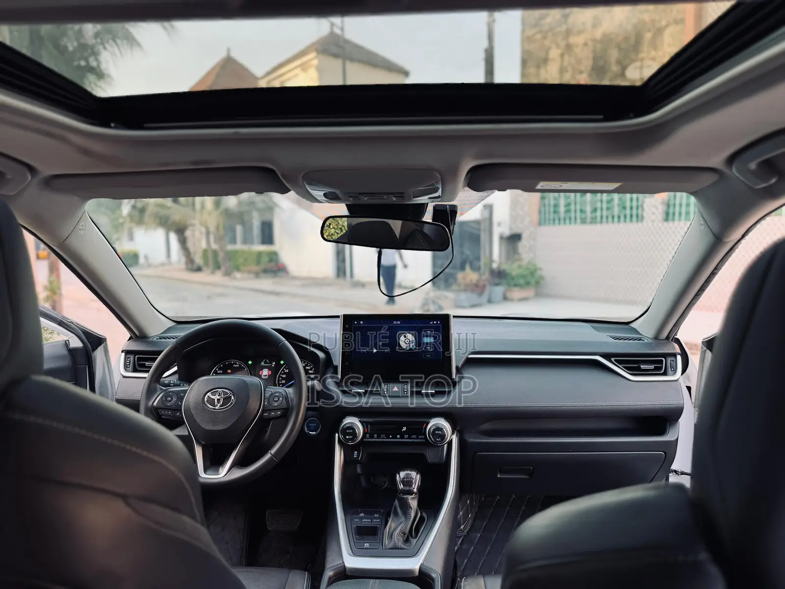 Toyota RAV4 Hybrid 2023 Blanc