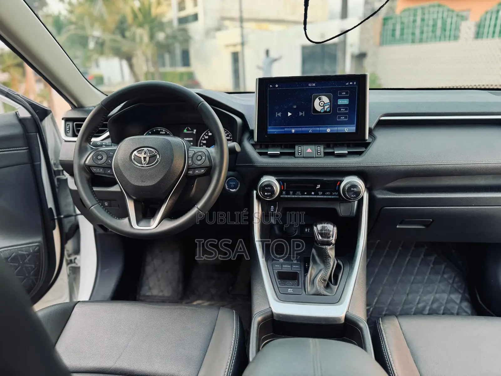 Toyota RAV4 Hybrid 2023 Blanc